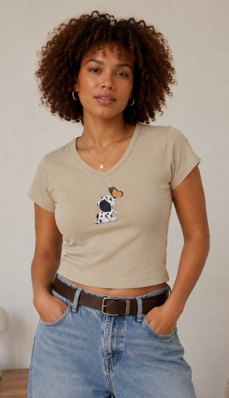 Get Lucky Puppy Graphic Beige V-Neck Baby Tee M 90s Vintage Style Cute Kidcore